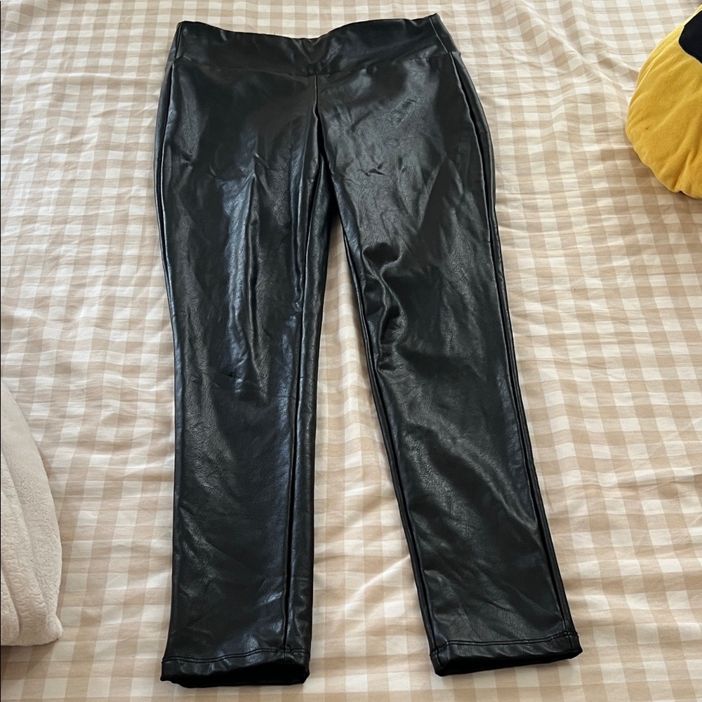 Kendall & Kylie Black Faux Leather Pants
